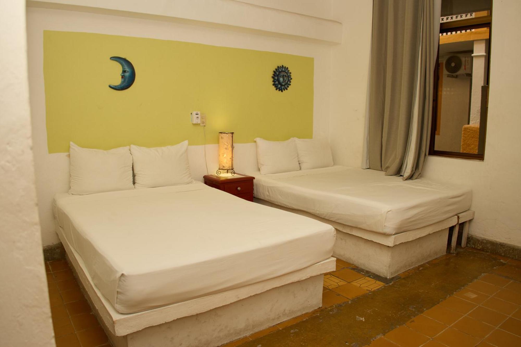 Hotel San Lorenzo Barra de Navidad